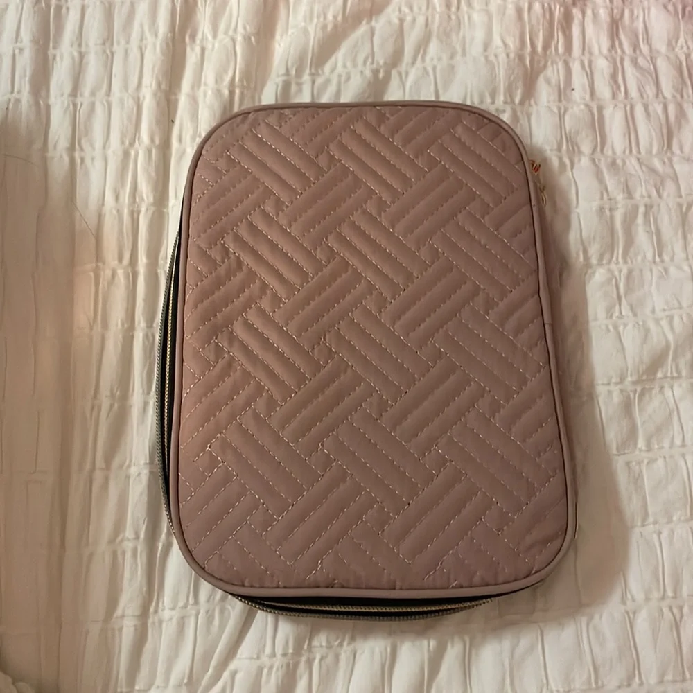 Charger organizer bag